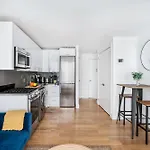 75-2D New 1Br Prime Ues W&D Balcony Elevator